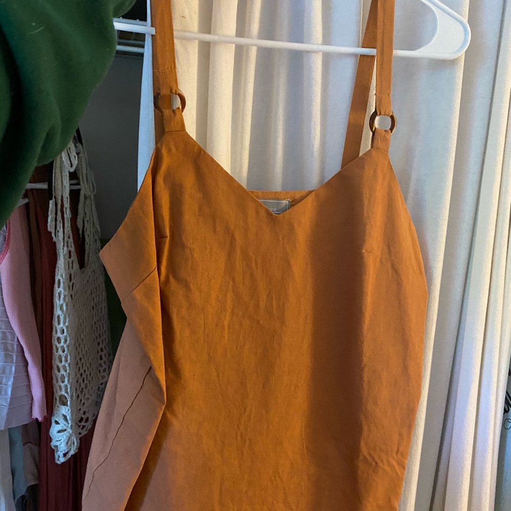 Orange tank